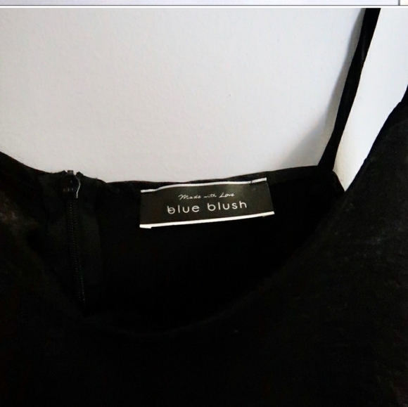 Black Skinny Strap Slip Dress - Picture 4 of 4